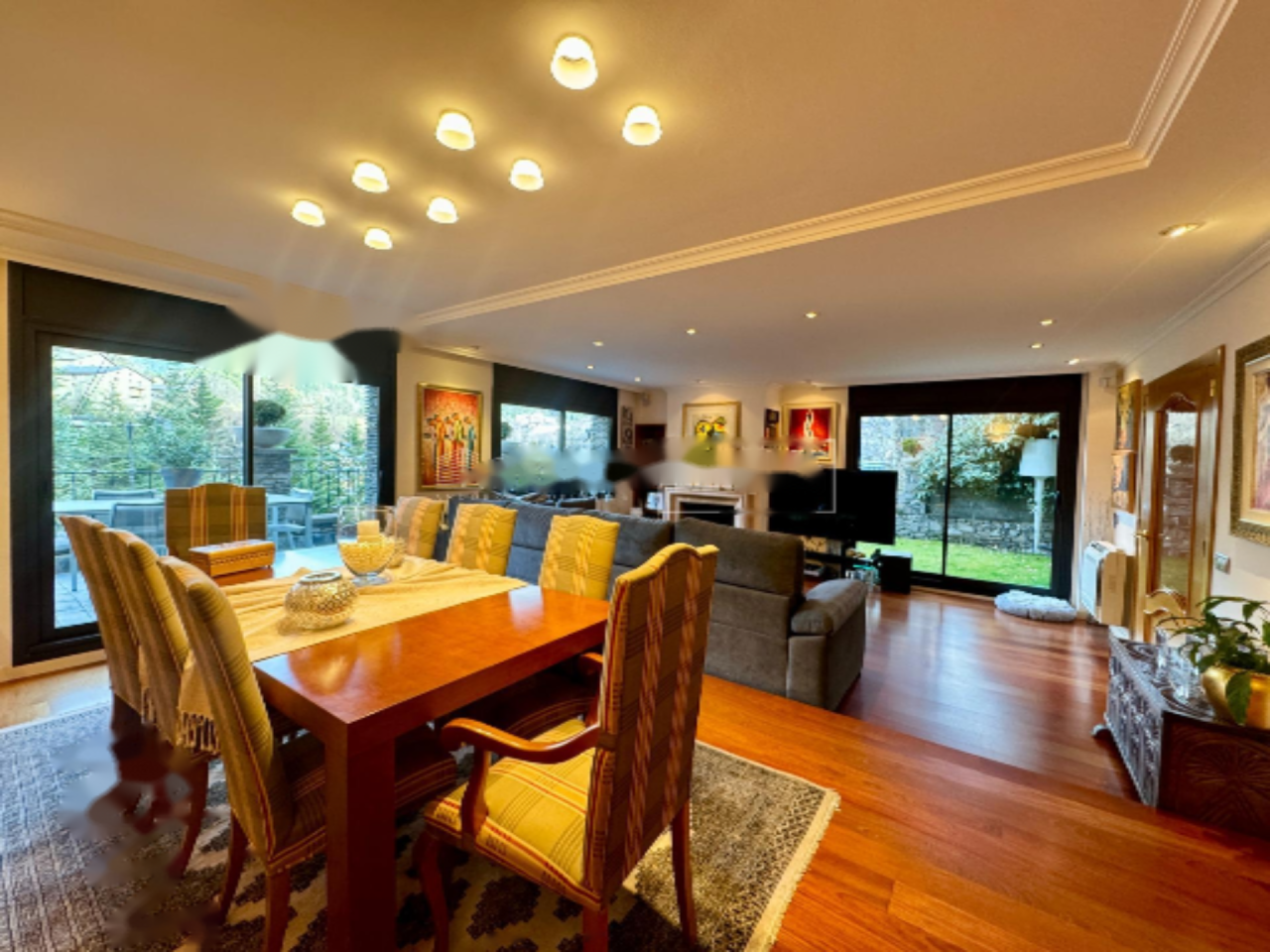 Квартира в Ла-Массане, Андорра, 384 м² - фото 1