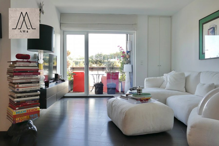 Квартира в Люксембурге, Люксембург, 55 м² - фото 2