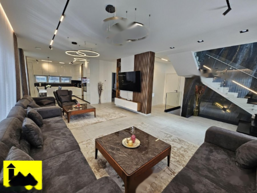 Квартира в Люксембурге, Люксембург, 246 м² - фото 3