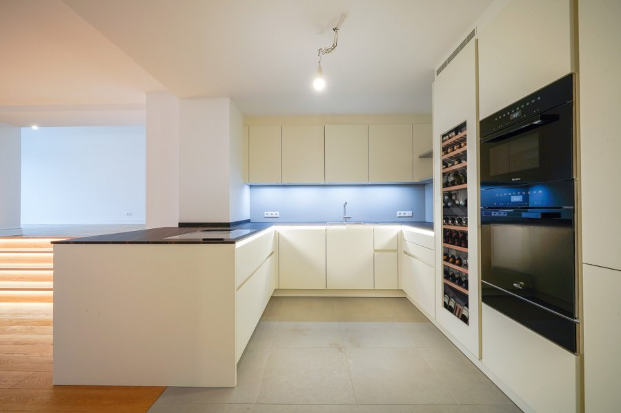 Квартира в Люксембурге, Люксембург, 305 м² - фото 3