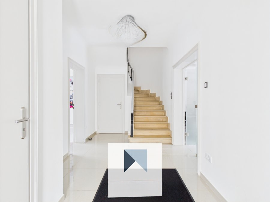 Квартира в Люксембурге, Люксембург, 245 м² - фото 3