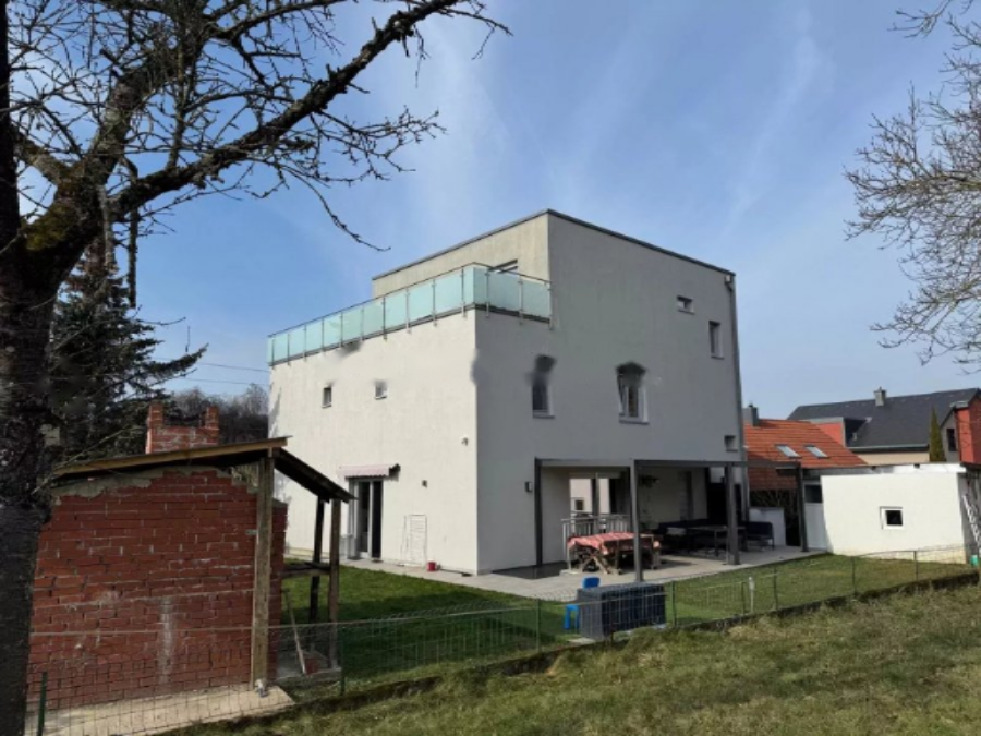 Квартира в Люксембурге, Люксембург, 247 м² - фото 3