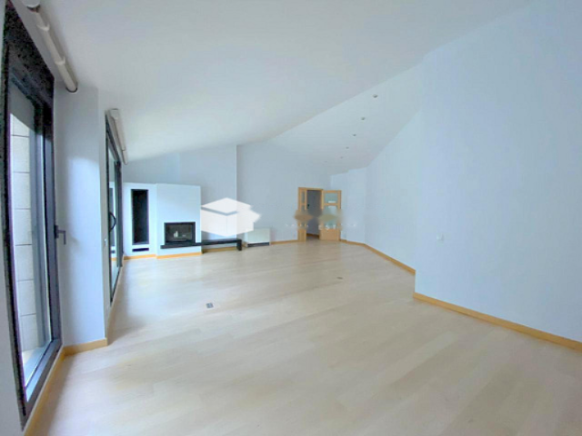 Квартира в Эскальдесе, Андорра, 189 м² - фото 3