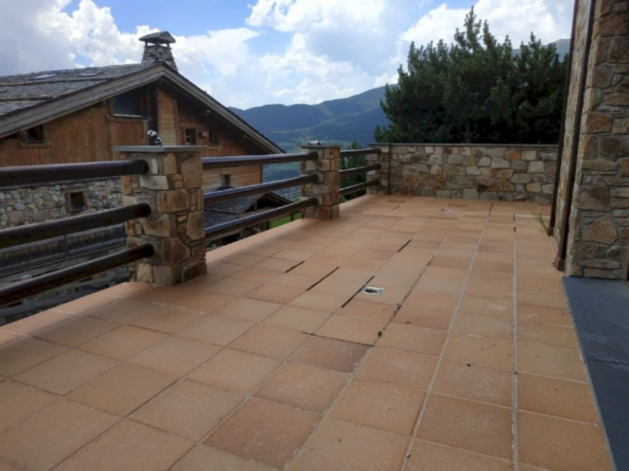 Квартира в Ла-Массане, Андорра, 249 м² - фото 3