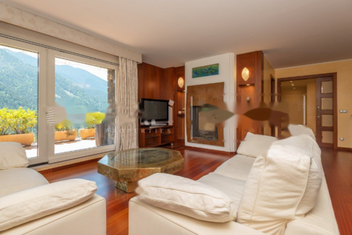 Квартира в Эскальдесе, Андорра, 586 м² - фото 4