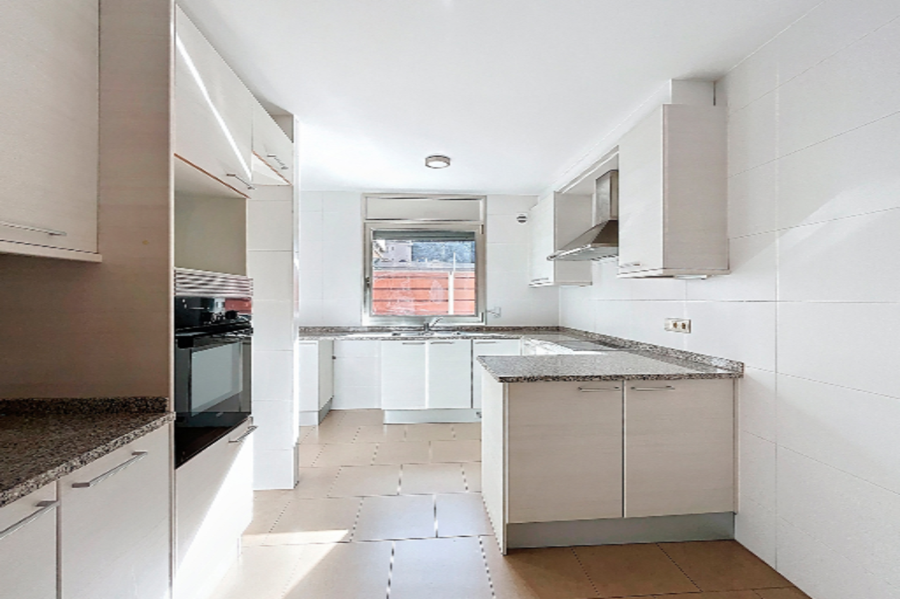 Квартира в Эскальдесе, Андорра, 164 м² - фото 6