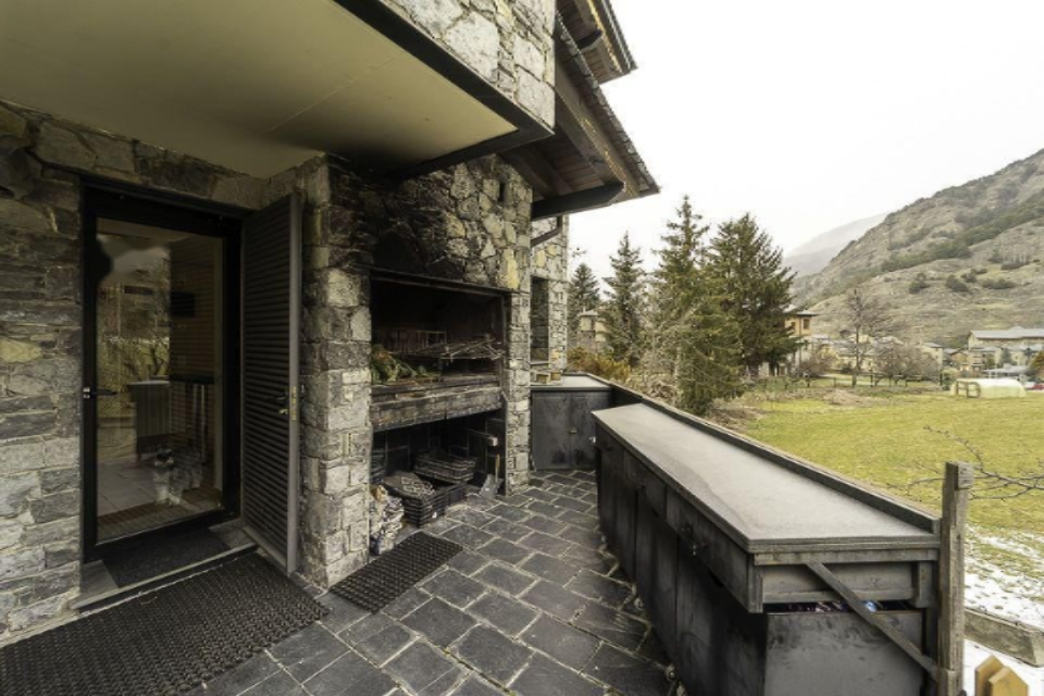 Квартира в Ордино, Андорра, 417 м² - фото 6