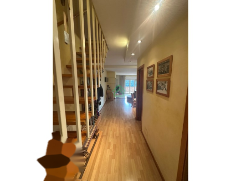 Квартира в Эскальдесе, Андорра, 145 м² - фото 8