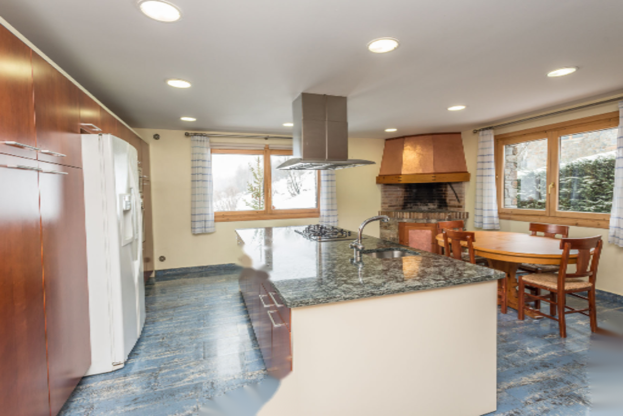 Квартира в Пали, Андорра, 1 000 м² - фото 8