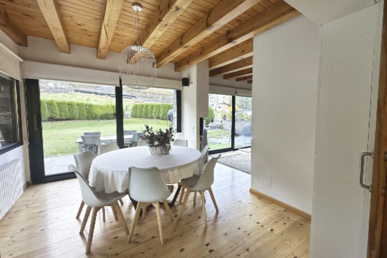 Квартира в Ордино, Андорра, 417 м² - фото 8