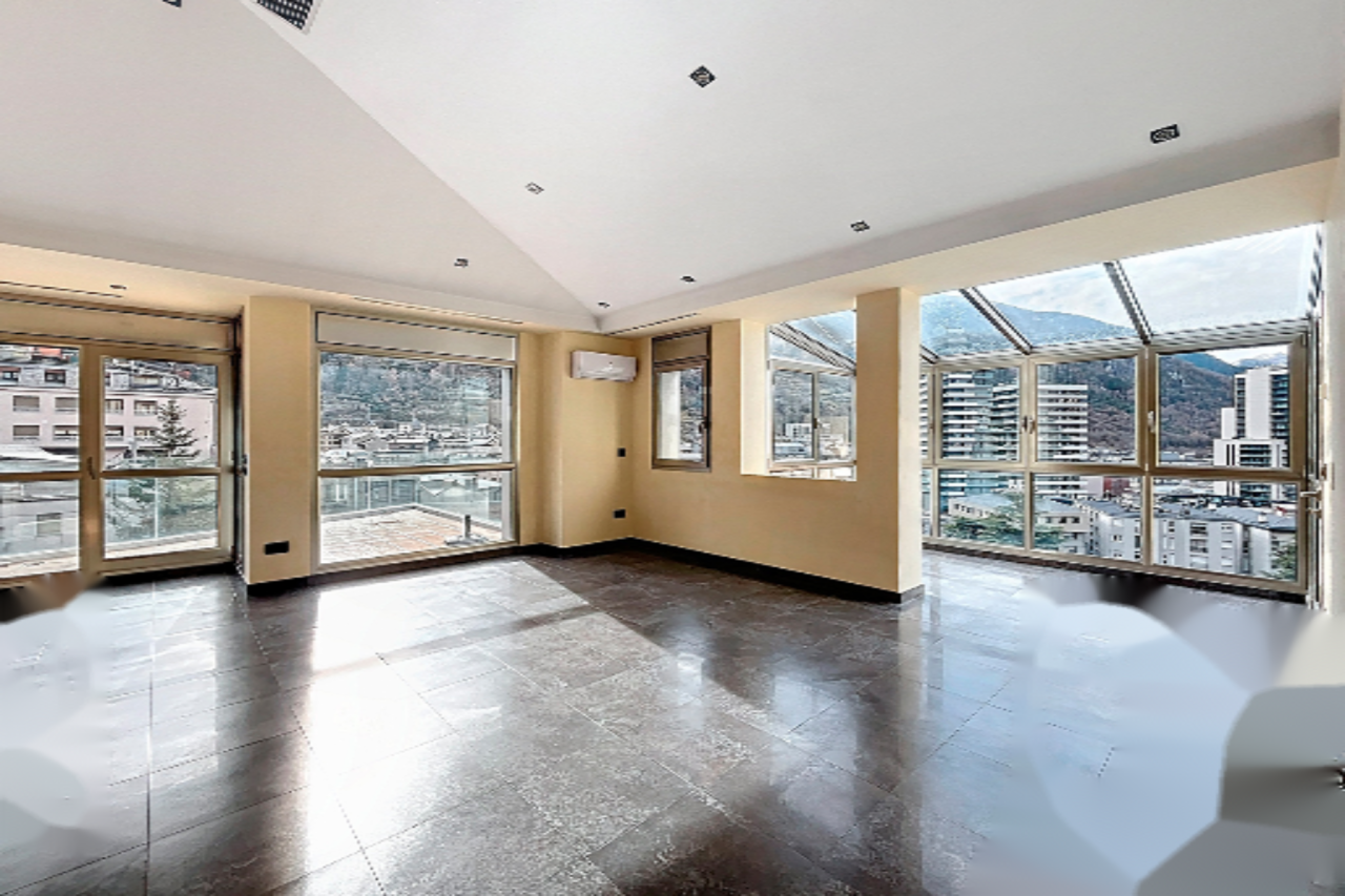 Квартира в Эскальдесе, Андорра, 215 м² - фото 10