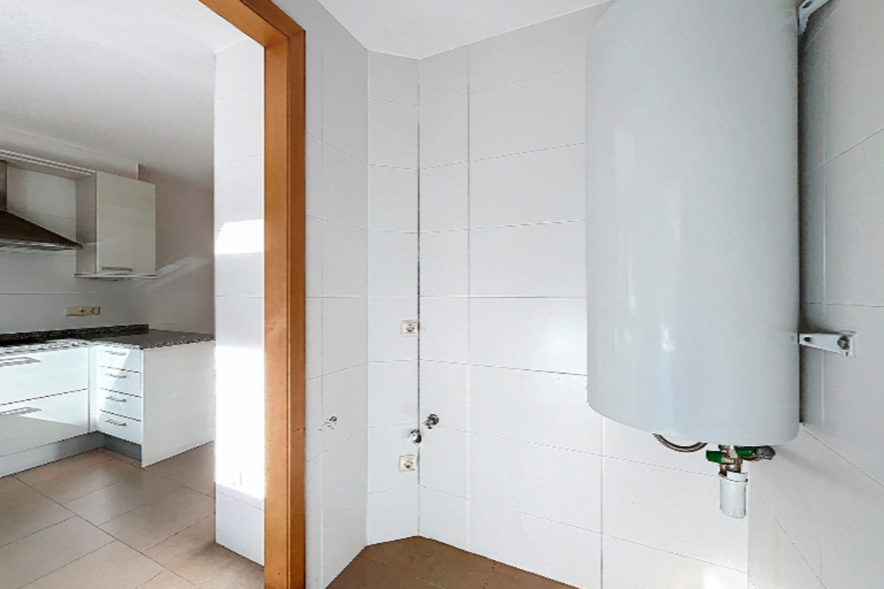 Квартира в Эскальдесе, Андорра, 164 м² - фото 10