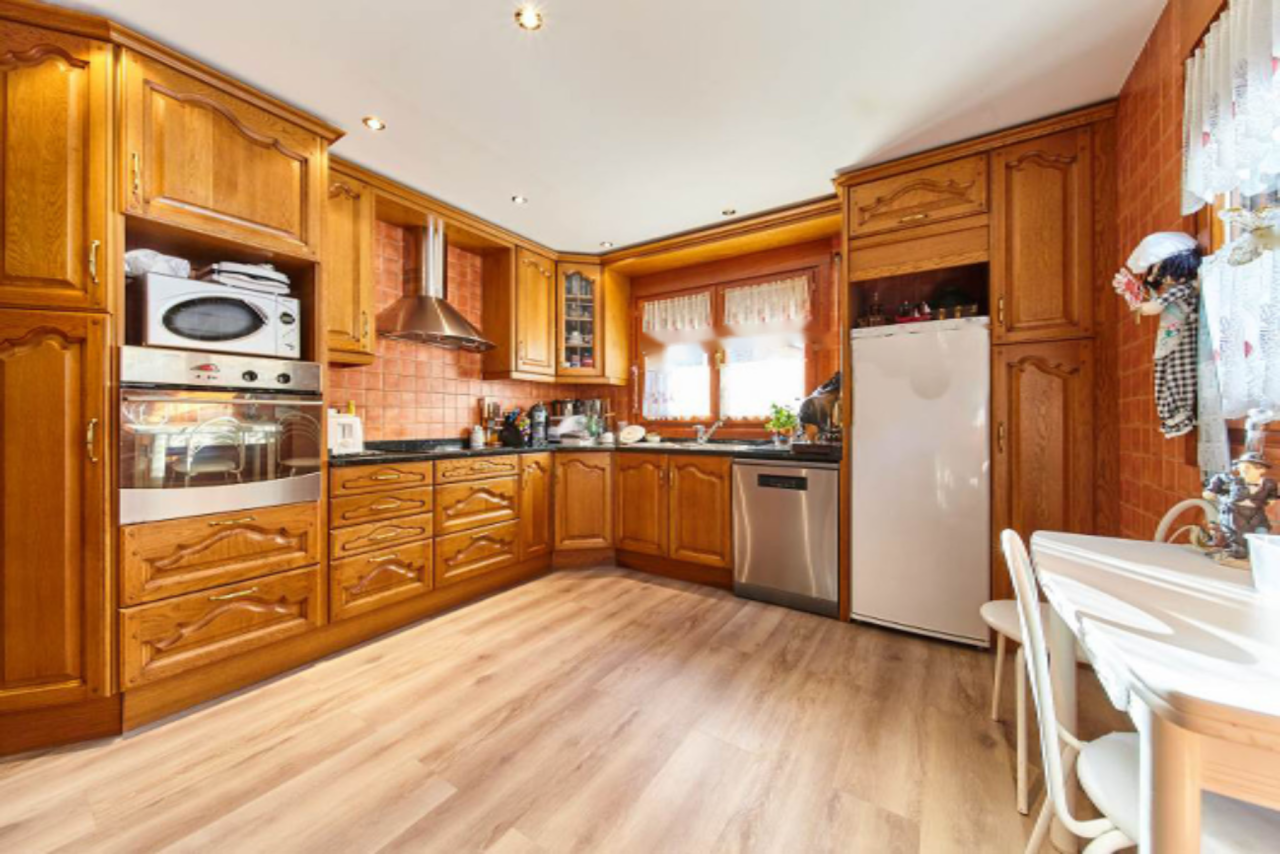 Квартира в Пали, Андорра, 240 м² - фото 11