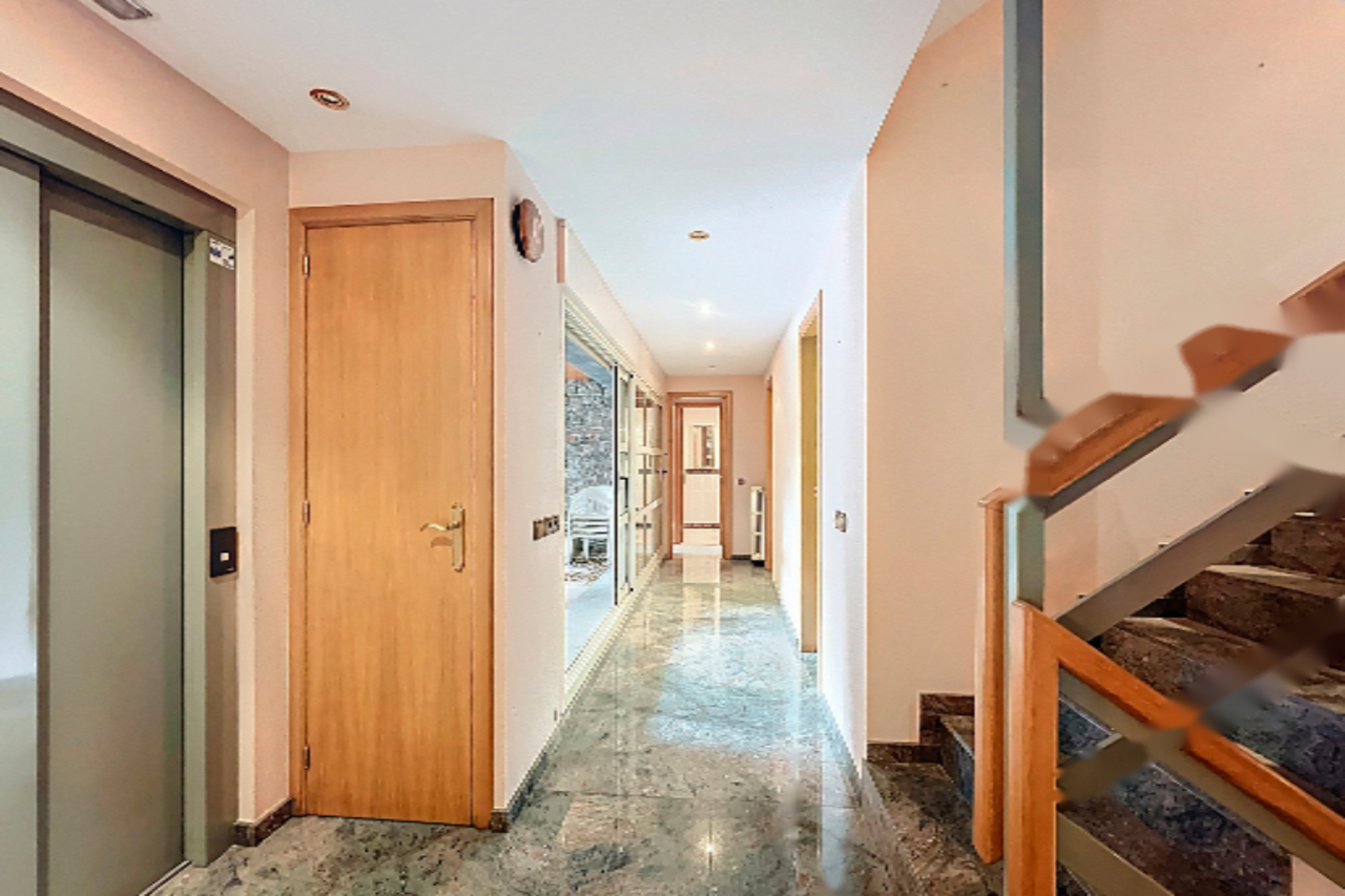 Квартира в Эскальдесе, Андорра, 1 000 м² - фото 13