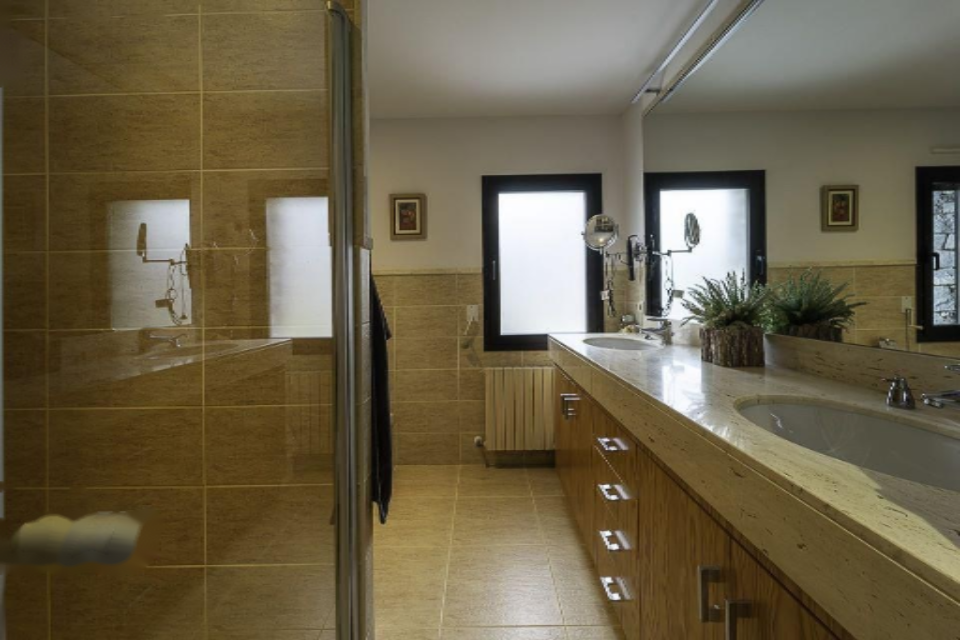 Квартира в Ордино, Андорра, 417 м² - фото 14