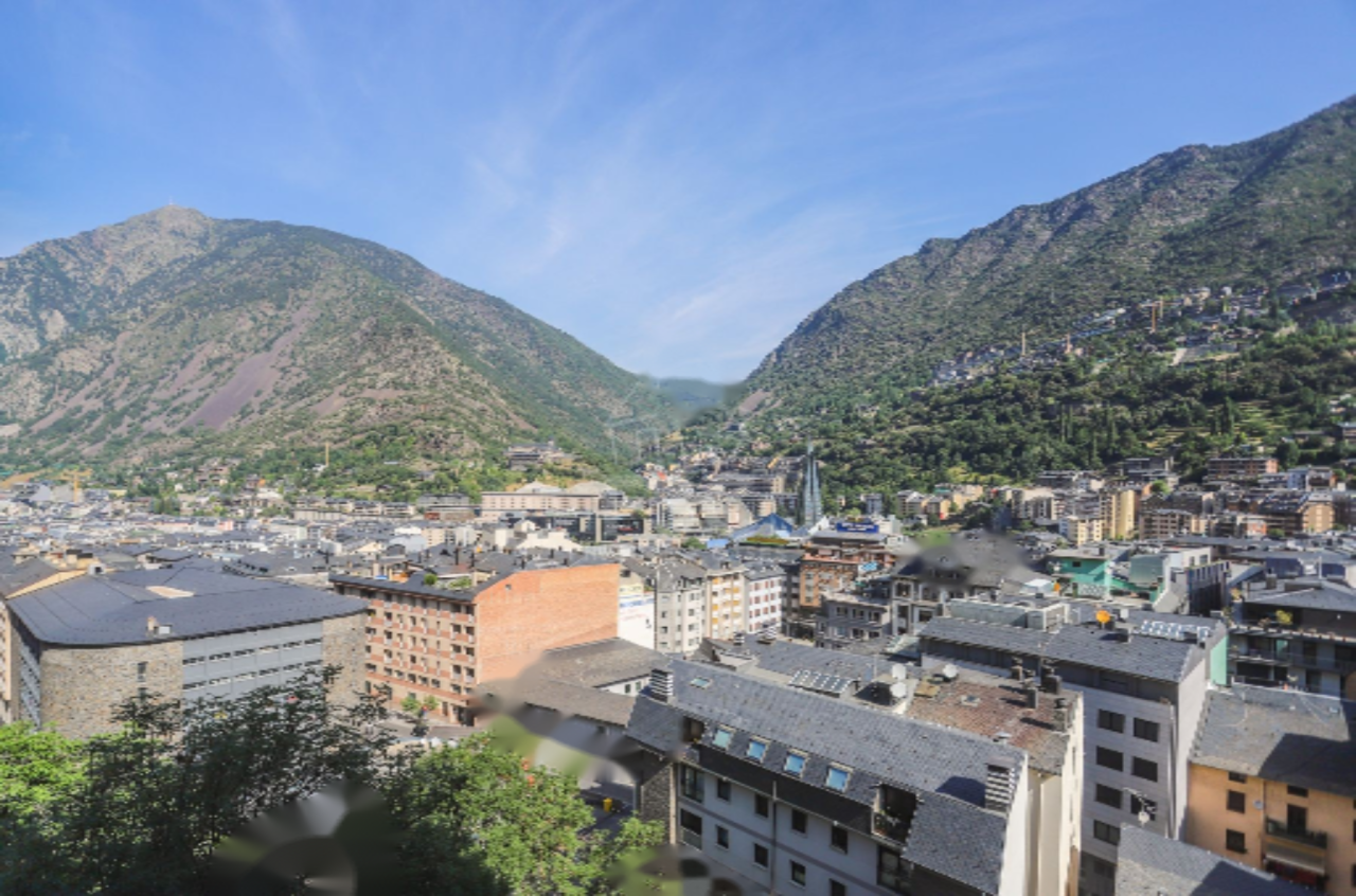 Квартира в Эскальдесе, Андорра, 140 м² - фото 16