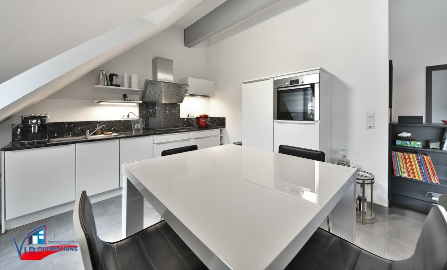 Квартира в Люксембурге, Люксембург, 61 м² - фото 1