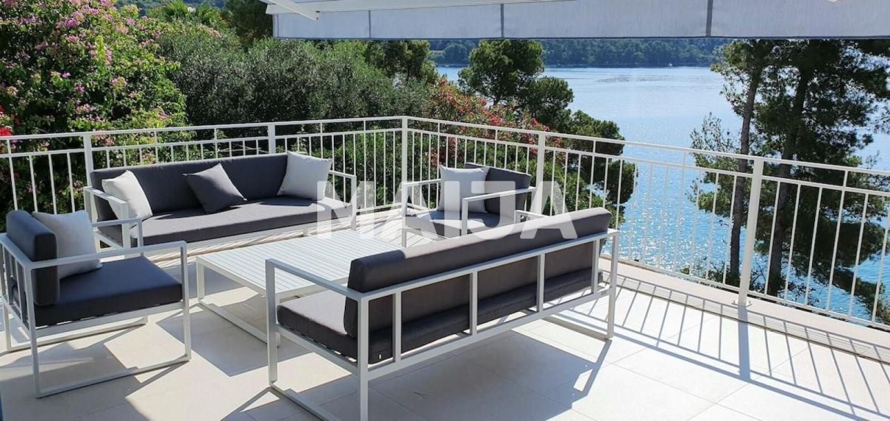 Вилла на Корчуле, Хорватия, 260 м² - фото 18