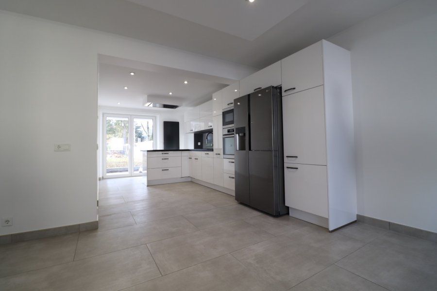 Квартира в Люксембурге, Люксембург, 95 м² - фото 3