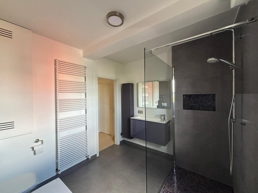 Квартира в Люксембурге, Люксембург, 109 м² - фото 4