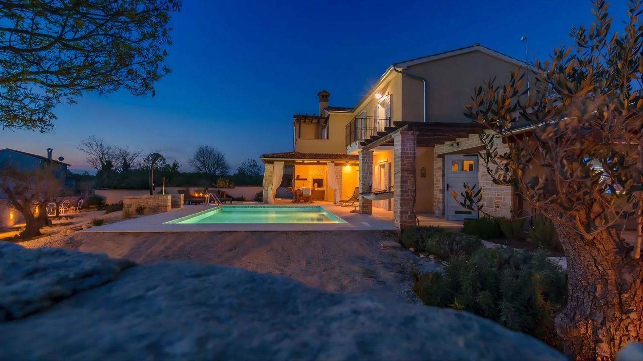 Вилла в Светвинченате, Хорватия, 179 м² - фото 1