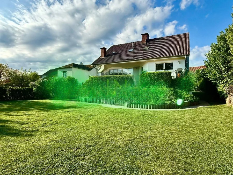 Квартира в Люксембурге, Люксембург, 181 м² - фото 1