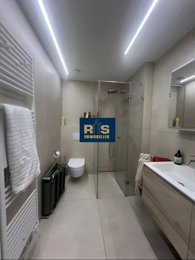 Квартира в Люксембурге, Люксембург, 160 м² - фото 1