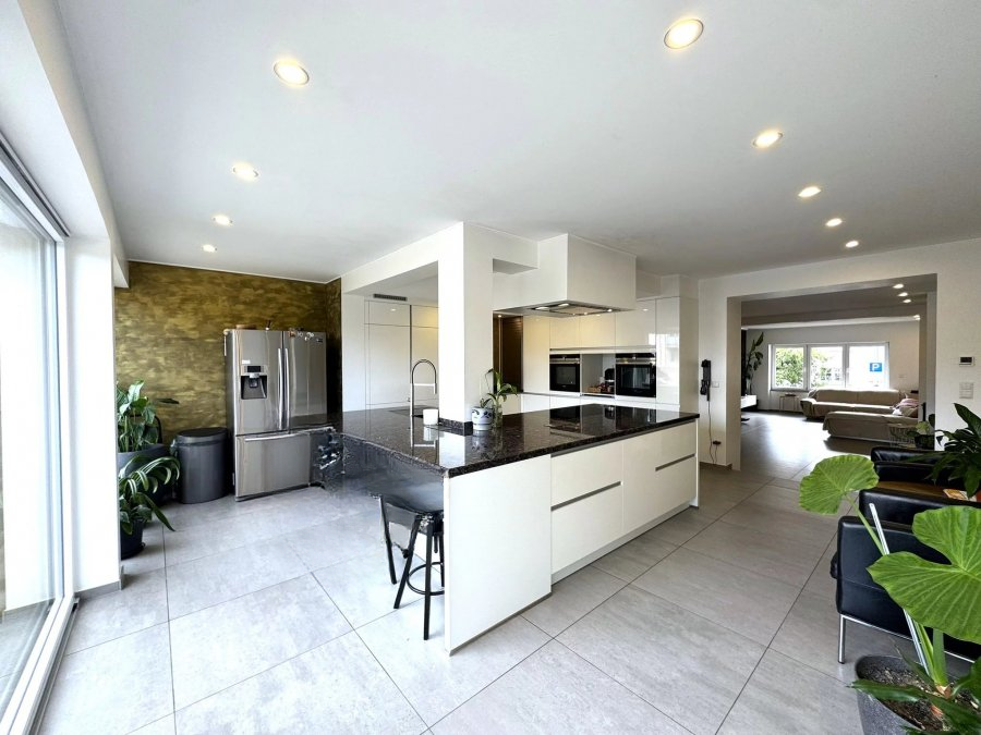 Квартира в Люксембурге, Люксембург, 270 м² - фото 1