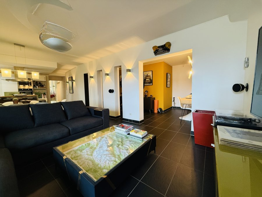 Квартира в Люксембурге, Люксембург, 99 м² - фото 1