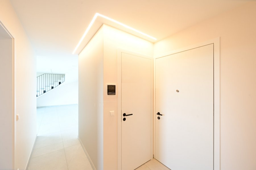 Квартира в Люксембурге, Люксембург, 96 м² - фото 2