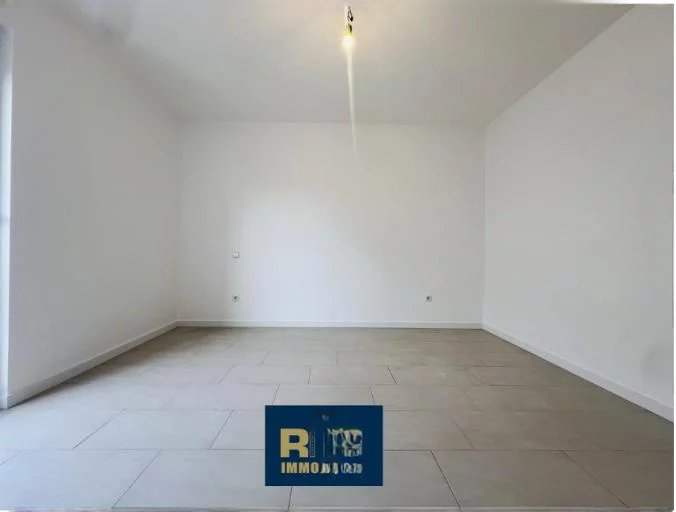 Квартира в Люксембурге, Люксембург, 96 м² - фото 2