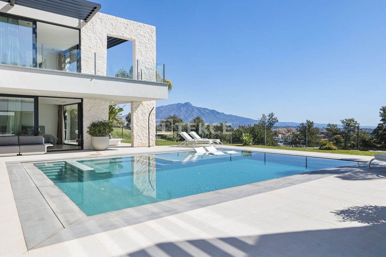 Вилла в Бенаависе, Испания, 407 м² - фото 6