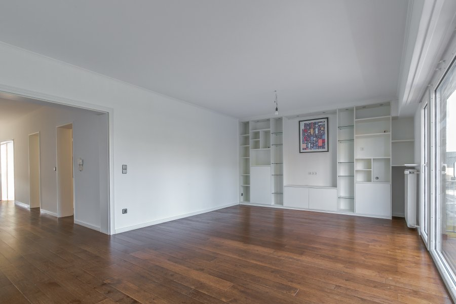 Квартира в Люксембурге, Люксембург, 93 м² - фото 2