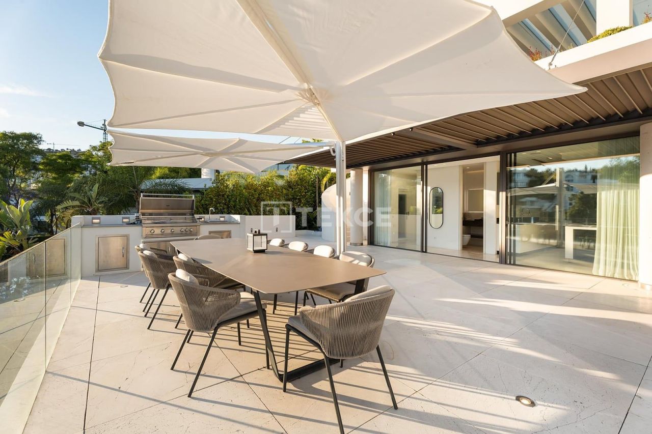 Вилла в Бенаависе, Испания, 642 м² - фото 14