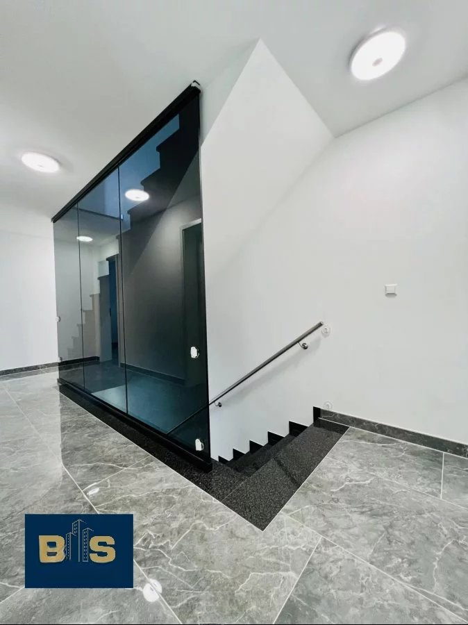 Квартира в Люксембурге, Люксембург, 327 м² - фото 2