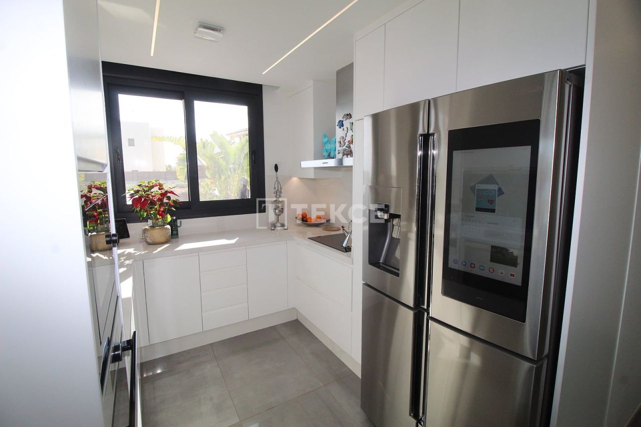 Вилла в Торревьехе, Испания, 192 м² - фото 17