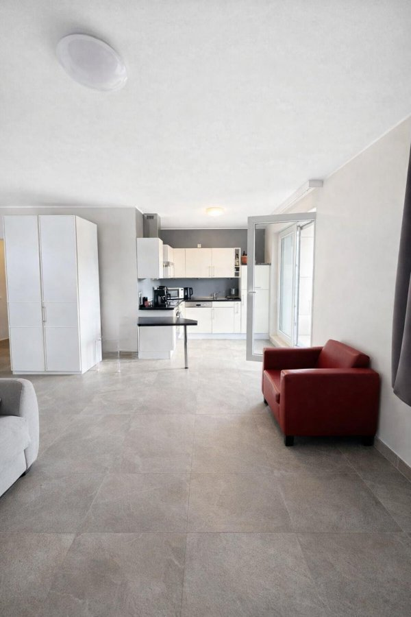 Квартира в Люксембурге, Люксембург, 42 м² - фото 3