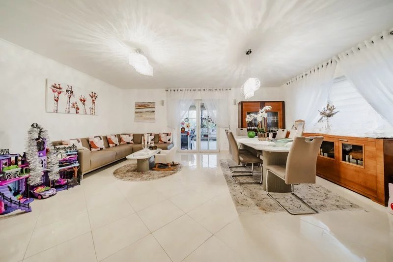 Квартира в Люксембурге, Люксембург, 209 м² - фото 3