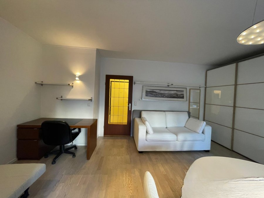 Квартира в Люксембурге, Люксембург, 35 м² - фото 4