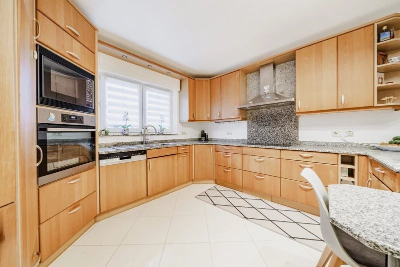 Квартира в Люксембурге, Люксембург, 209 м² - фото 6