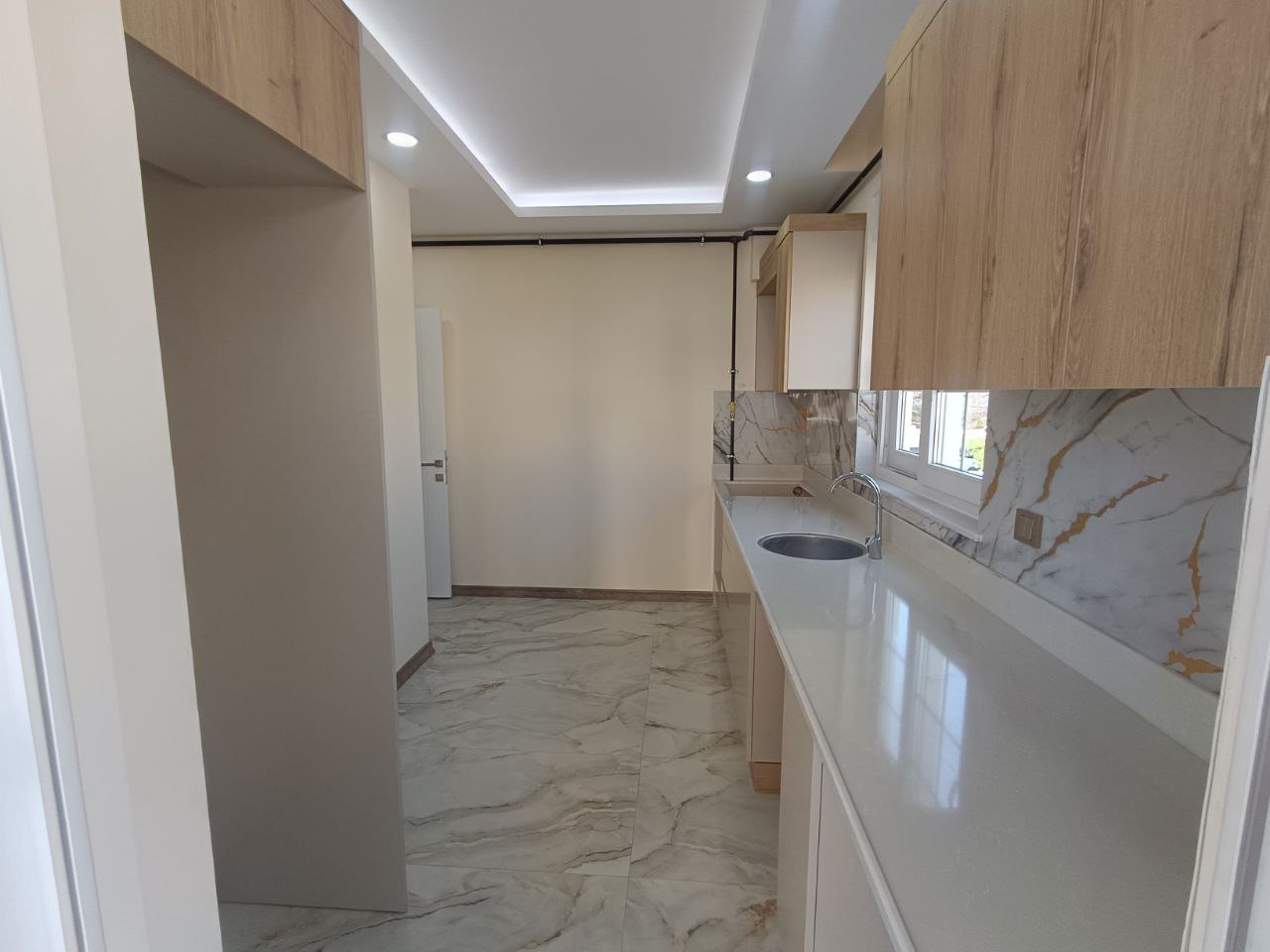 Квартира в Анталии, Турция, 80 м² - фото 2