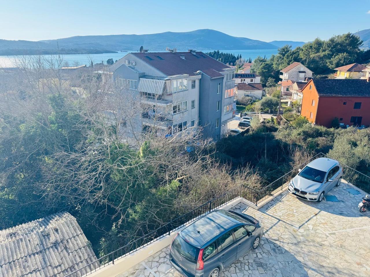 Квартира в Тивате, Черногория, 76 м² - фото 6