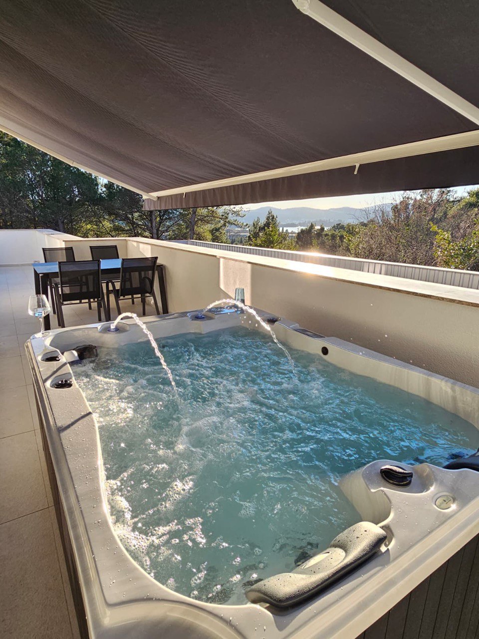 Квартира в Тивате, Черногория, 90 м² - фото 6