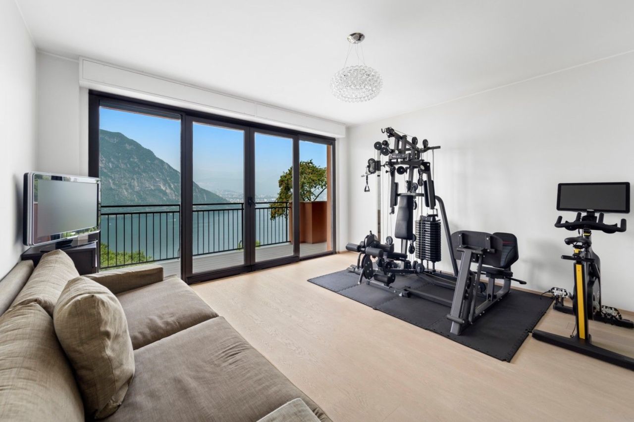 Пентхаус в Кампионе-д'Италия, Италия, 368 м² - фото 15