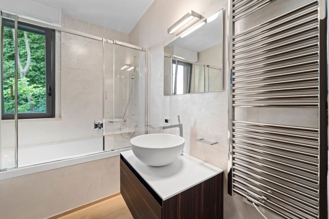 Пентхаус в Кампионе-д'Италия, Италия, 368 м² - фото 14