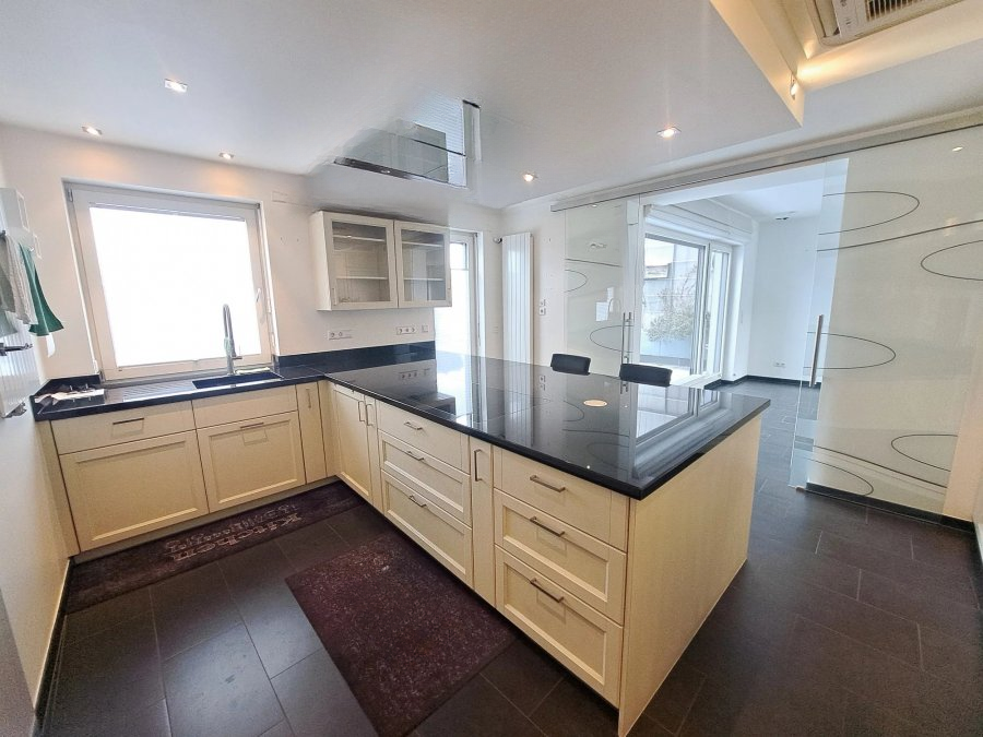 Квартира в Люксембурге, Люксембург, 230 м² - фото 2