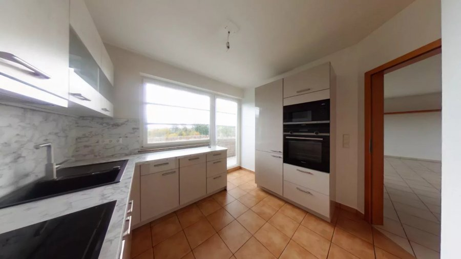 Квартира в Люксембурге, Люксембург, 97 м² - фото 2