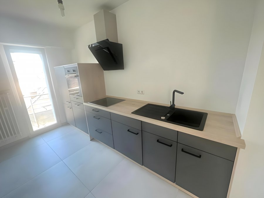 Квартира в Люксембурге, Люксембург, 90 м² - фото 2