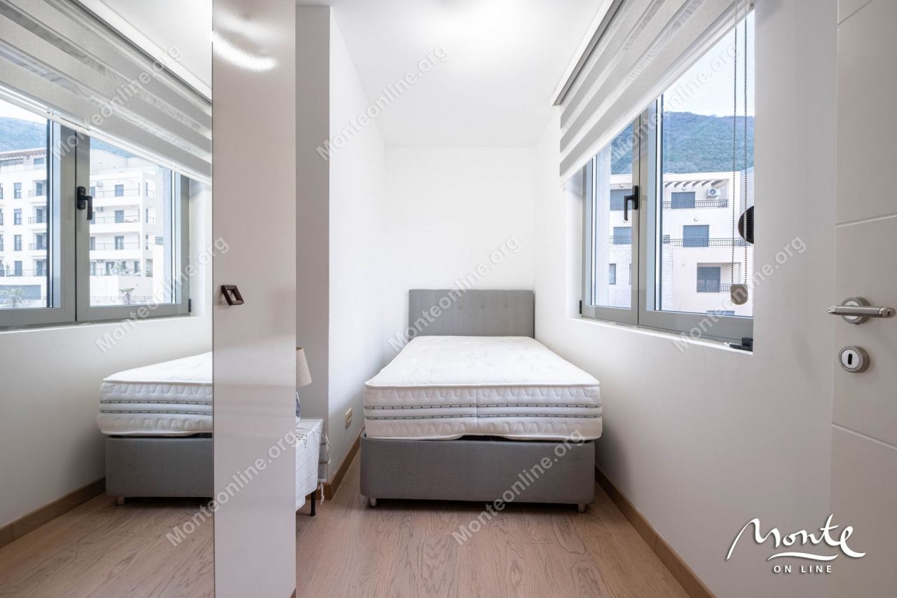 Апартаменты в Тивате, Черногория, 87 м² - фото 15