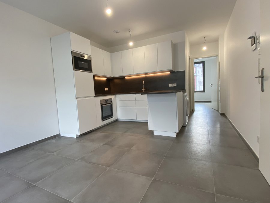 Квартира в Люксембурге, Люксембург, 40 м² - фото 2